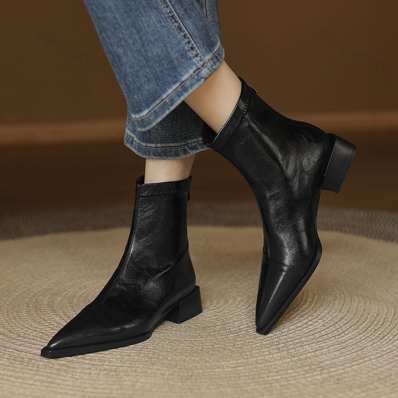 Botas cortas puntiagudas para  - Women'S Fashion Korea reseña y precio