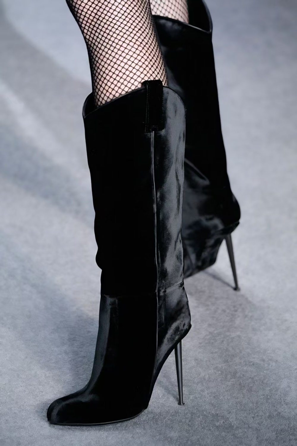 Botas de terciopelo negras has - Women'S Fashion Edgy reseña y precio
